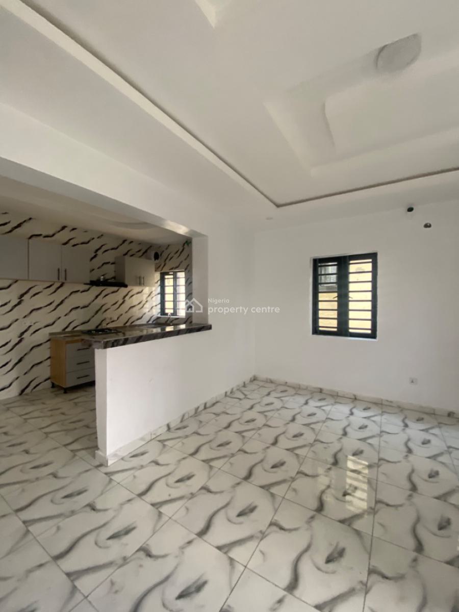 an Executive One Bedroom Flat, Green View Estate Lagos Business Schools, Lekki, Lagos, Mini Flat (room and Parlour) for Rent