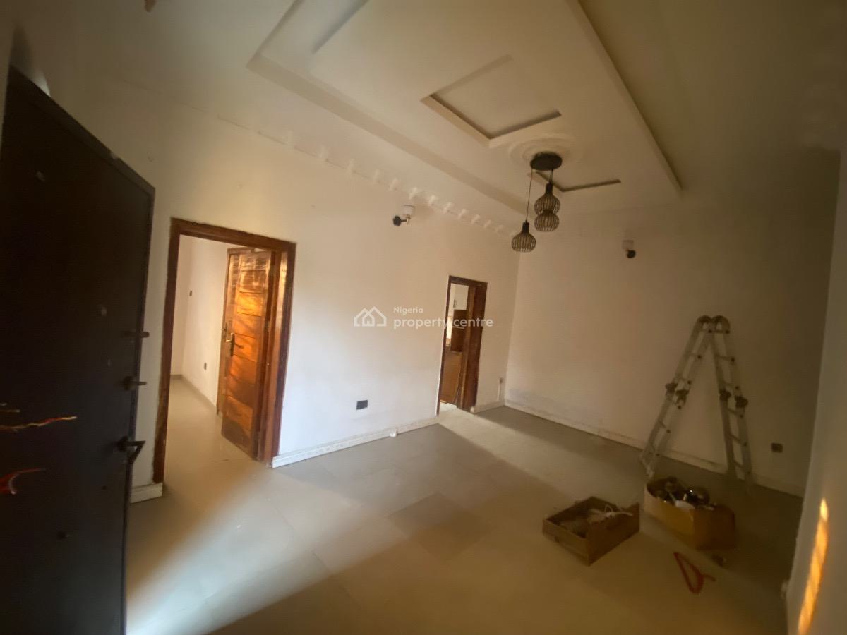 2bedroom Apartment in a Gated Call to Access Estate, Ologolo, Lekki, Lagos, Flat / Apartment for Rent