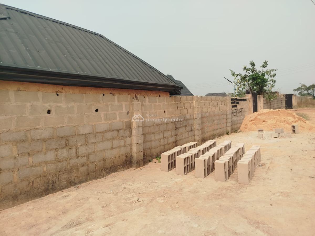 645sqm Corner Piece Fenced & Gated at Thinkers Corner Ext Enugu, Airport Extension, Old Airport Road, Thinkers Corner, Enugu, Enugu, Mixed-use Land for Sale