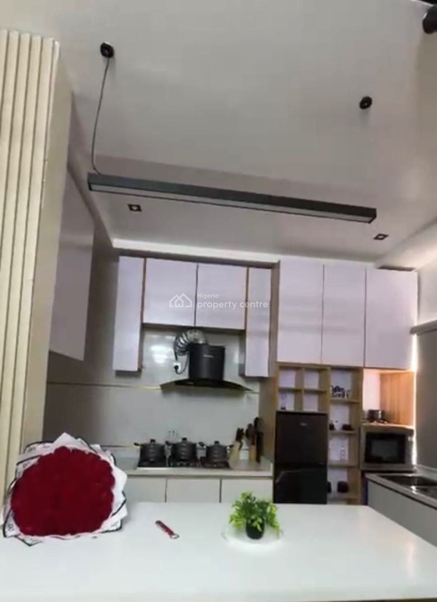 Luxury 2bedroom Apartment, Lekki Phase 1, Lekki, Lagos, Flat / Apartment for Rent