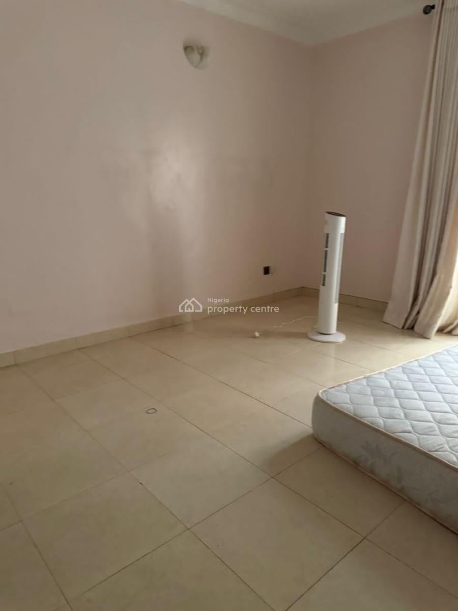 Luxury and Spacious 3 Bedroom Apartment Plus Bq, Lekki Phase 1, Lekki, Lagos, Flat / Apartment for Rent