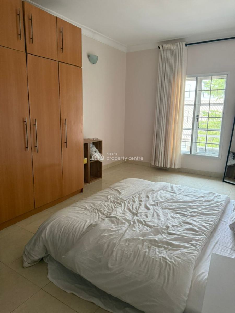 Luxury and Spacious 3 Bedroom Apartment Plus Bq, Lekki Phase 1, Lekki, Lagos, Flat / Apartment for Rent