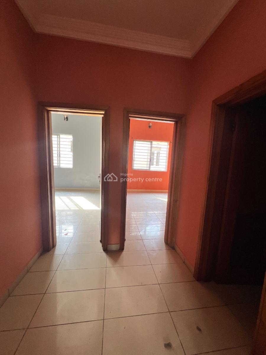 Spacious 4 Bedroom Terrace with Bq, Lekki Phase 1, Lekki, Lagos, Terraced Duplex for Rent