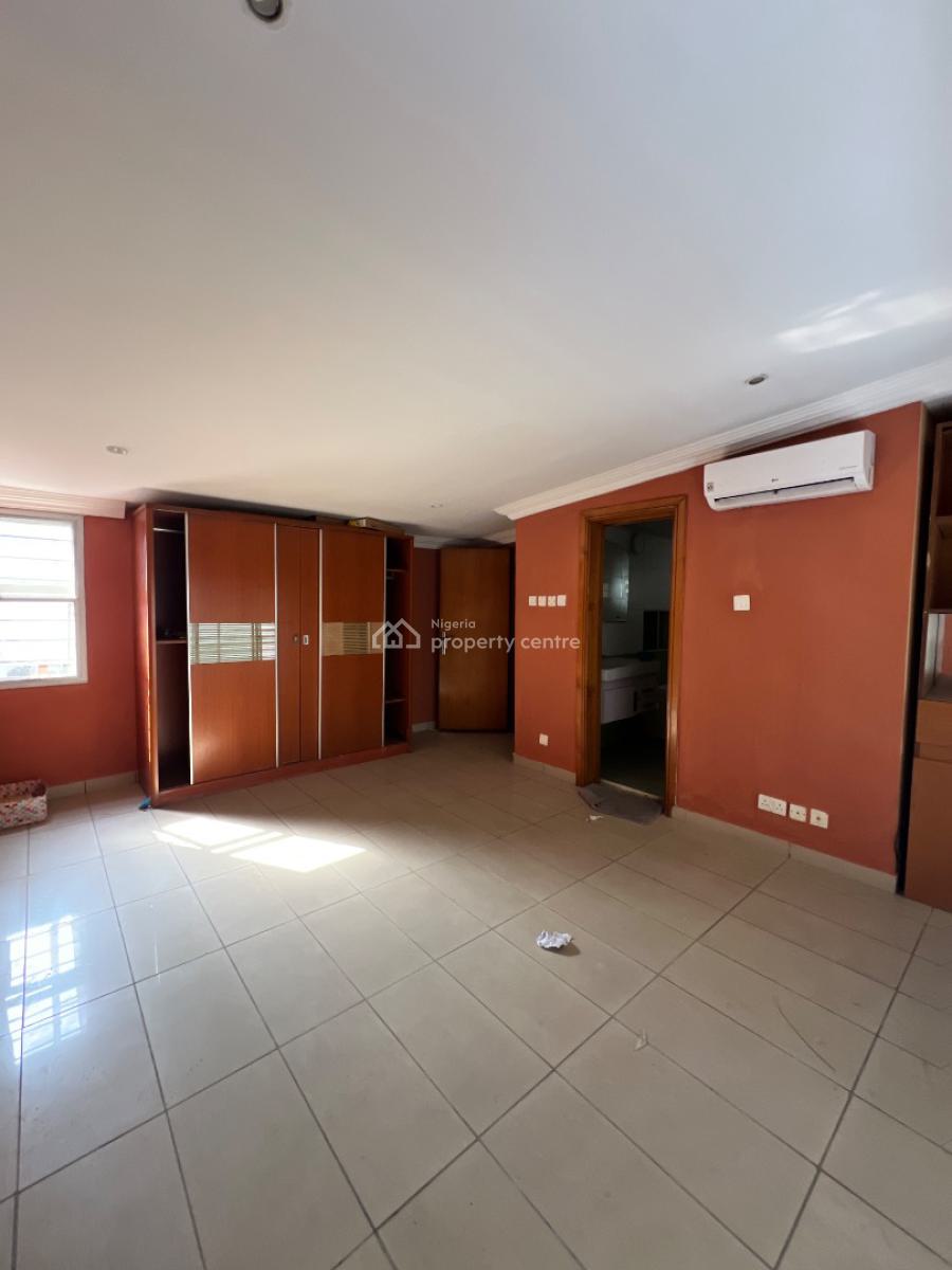 Spacious 4 Bedroom Terrace with Bq, Lekki Phase 1, Lekki, Lagos, Terraced Duplex for Rent