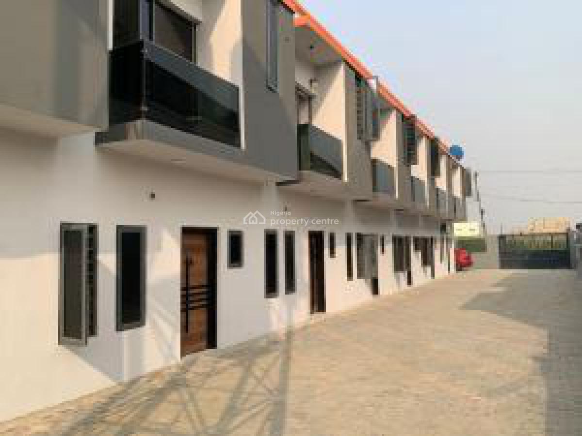 Paradise All Rooms En-suite 2 Bedroom, Sangotedo, Ajah, Lagos, Terraced Duplex for Rent