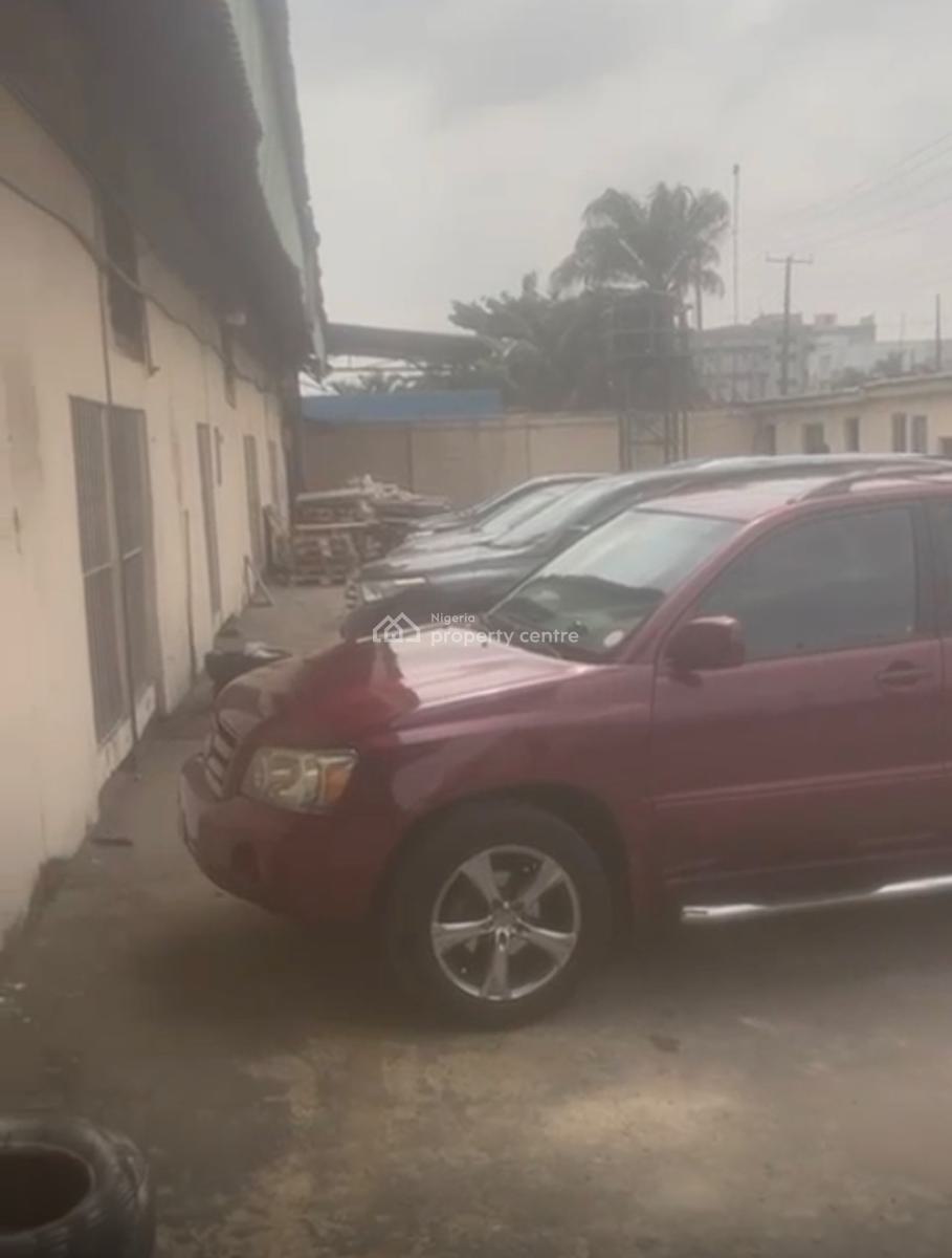 Warehouse, Ilupeju Industrial Estate, Ilupeju, Lagos, Warehouse for Rent