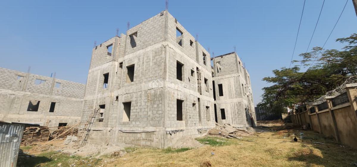 5 Bedrooms Terraced Duplexes with Bq, Along Apo Legislative Quarter, Gudu, Abuja, Terraced Duplex for Sale