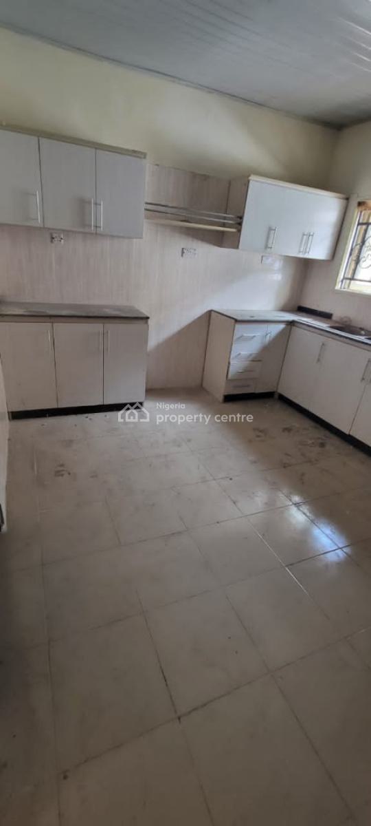 Spacious 3 Bedroom Flat, Ogombo, Ajah, Lagos, Flat / Apartment for Rent