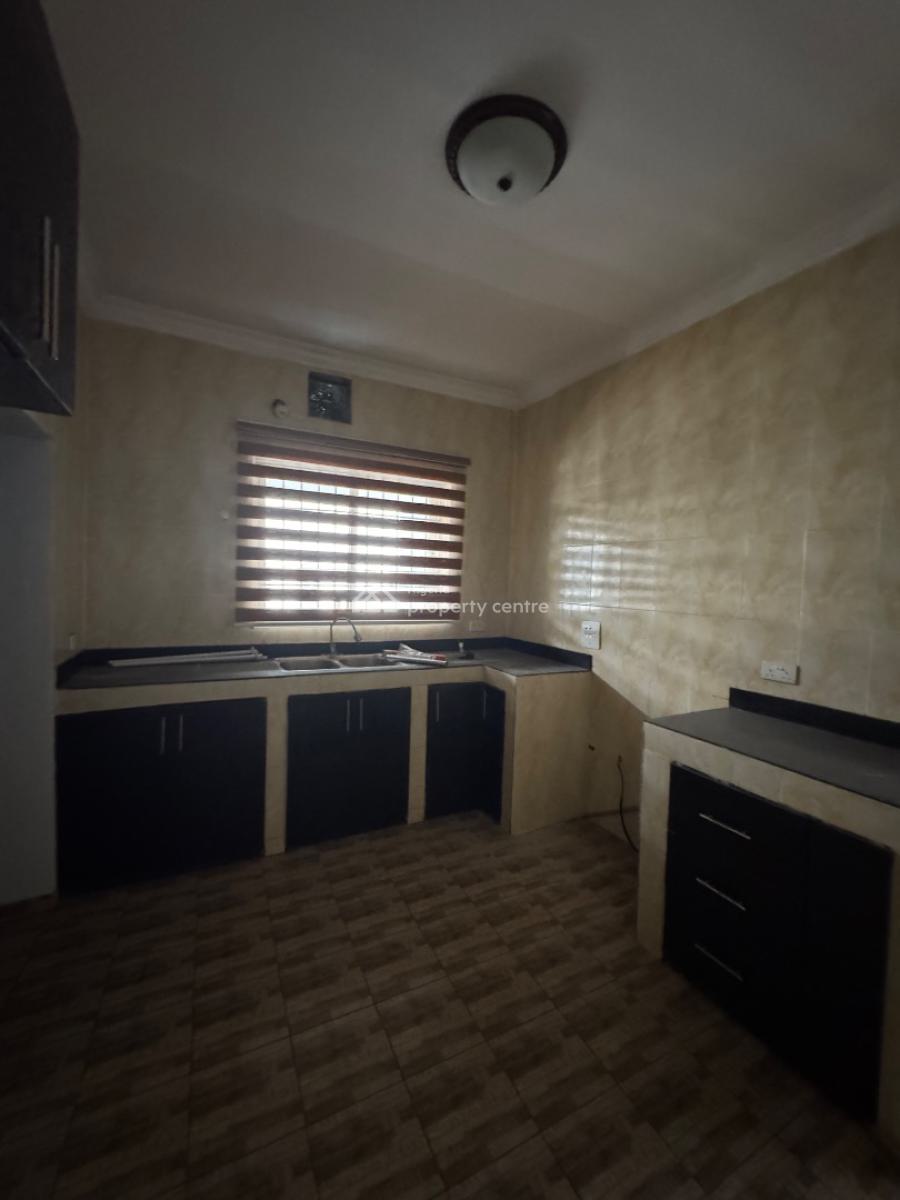Fully Serviced 2 Bedroom Apartment, Jakande, Lekki, Lagos, Flat / Apartment for Rent