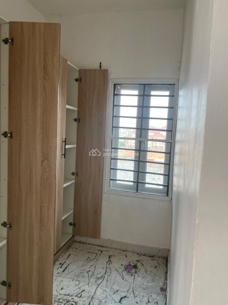 Clean 3 Bedroom Flat, Ground Floor, Tarred Rd, By Zartech, Wuye, Abuja, Flat / Apartment for Rent