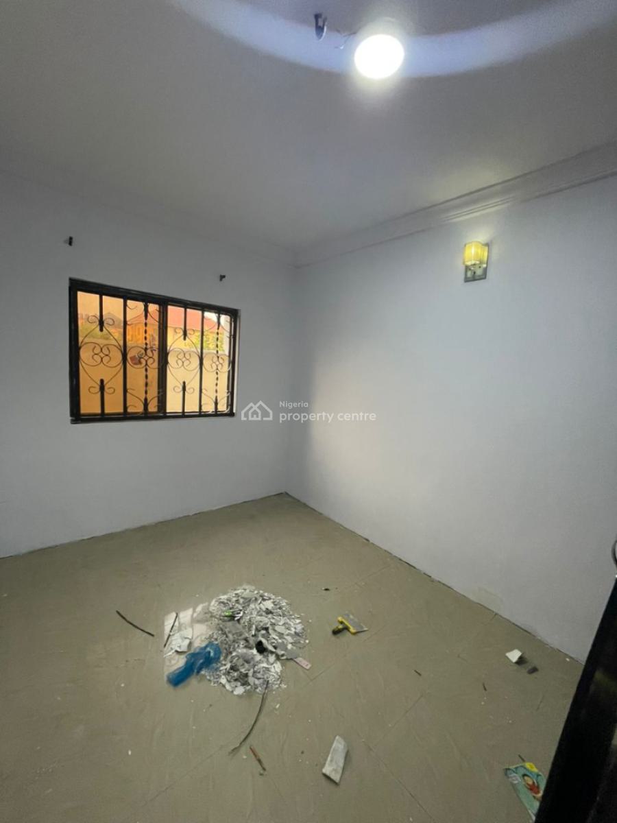 Spacious 3 Bedroom Flat, Ogombo, Ajah, Lagos, Flat / Apartment for Rent