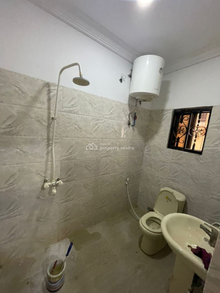 Spacious 3 Bedroom Flat, Ogombo, Ajah, Lagos, Flat / Apartment for Rent