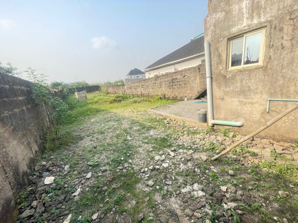 Half Plot of Land Measuring 30 × 120sqm, Orisha Community Right Behind Lobam, Gra Phase 1, Magodo, Lagos, Residential Land for Sale