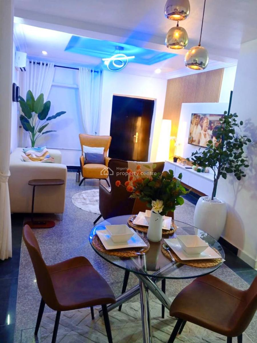Cozy 2 Bedroom Apartment Available, Lekki Phase 1, Lekki, Lagos, Flat / Apartment for Rent