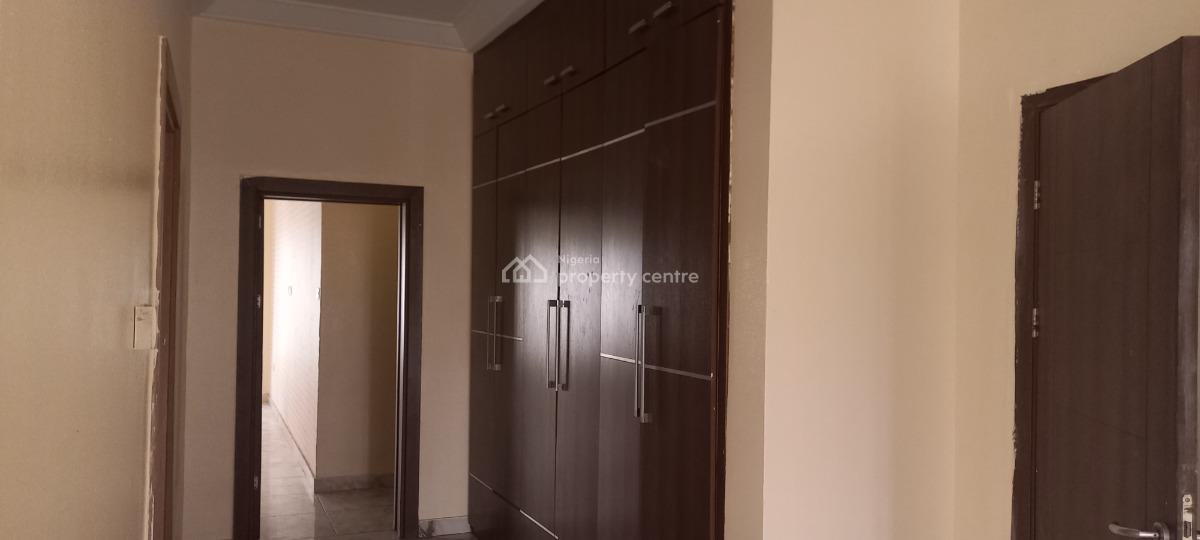 Well Spacious and Newly Renovated 5 Bedroom Detached House with Bq, Adeyemo Alakija Street, Ikeja Gra, Ikeja, Lagos, Detached Duplex for Rent