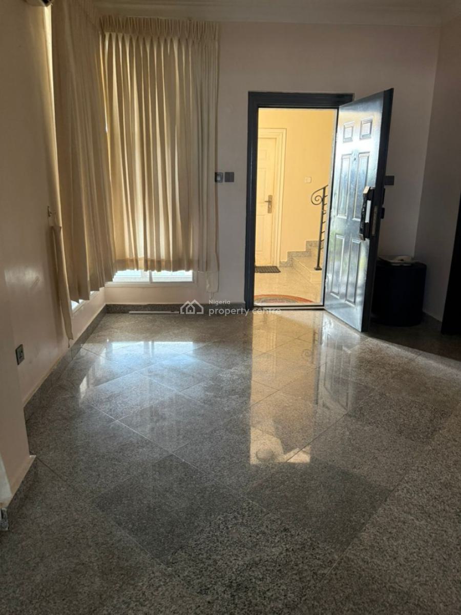 Luxury and Spacious 3 Bedroom Apartment Plus Bq, Lekki Phase 1, Lekki, Lagos, House for Rent