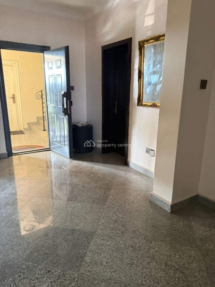 Luxury and Spacious 3 Bedroom Apartment Plus Bq, Lekki Phase 1, Lekki, Lagos, House for Rent