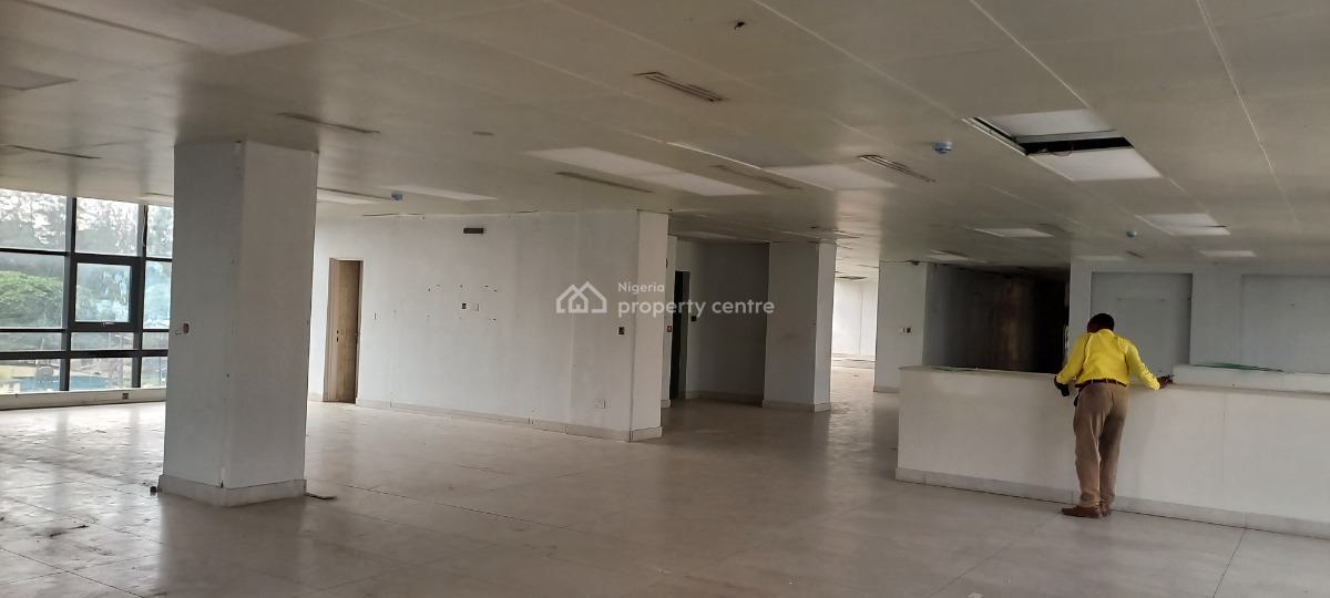 Fully Serviced Open Plan Office Space Measuring 350 Sqm, Mobolaji Bank Anthony Way, Ikeja, Lagos, Office Space for Rent