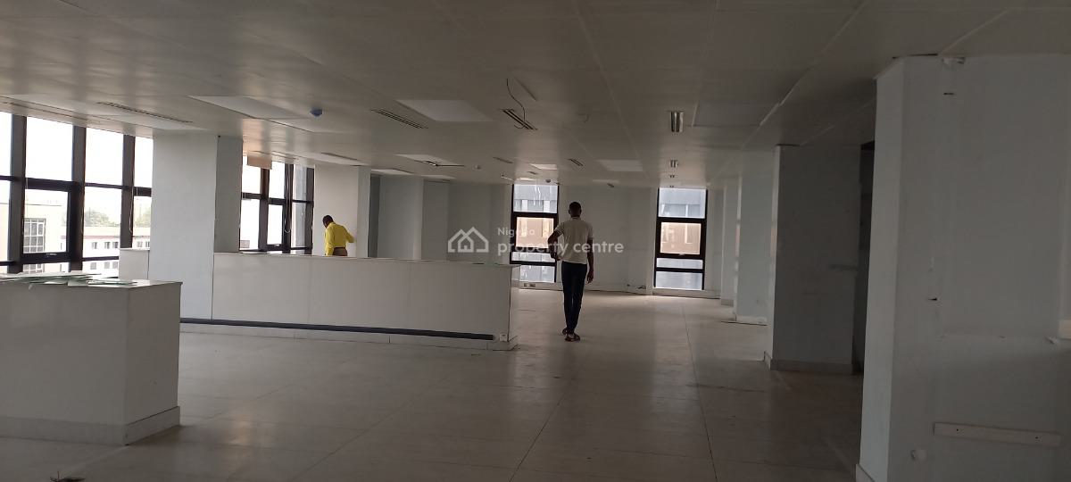 Fully Serviced Open Plan Office Space Measuring 350 Sqm, Mobolaji Bank Anthony Way, Ikeja, Lagos, Office Space for Rent