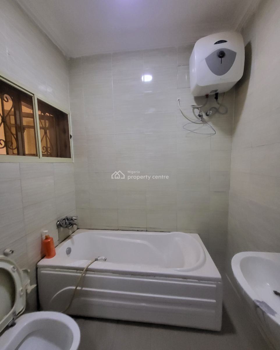 Luxurious Massive 4 Bedroom Terrace Duplex with Bq, By American International School, Durumi, Abuja, Terraced Duplex for Rent