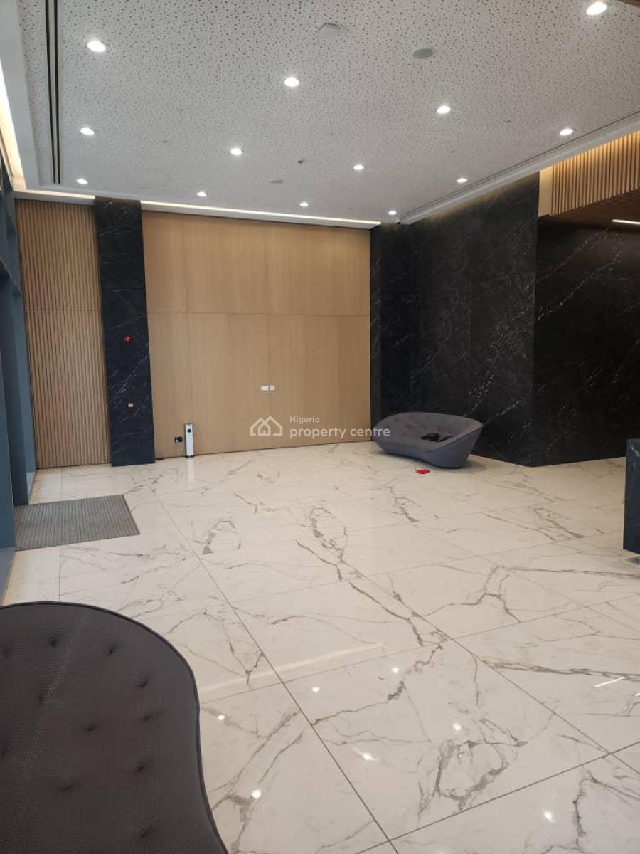 High-rise Serviced 3 Bedroom  Flats with Boys Quarters, with a Bar, Victoria Island (vi), Lagos, Flat / Apartment for Rent