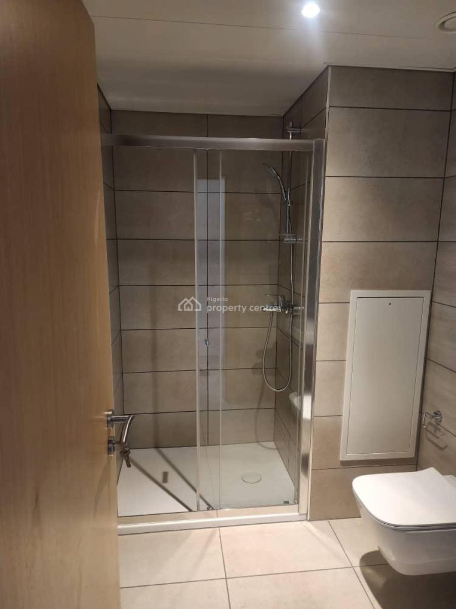 High-rise Serviced 3 Bedroom  Flats with Boys Quarters, with a Bar, Victoria Island (vi), Lagos, Flat / Apartment for Rent