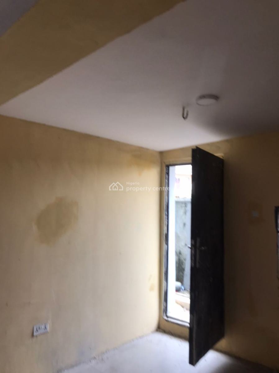 Standard Mini Flat, Thomas Estate, Ajah, Lagos, Mini Flat (room and Parlour) for Rent