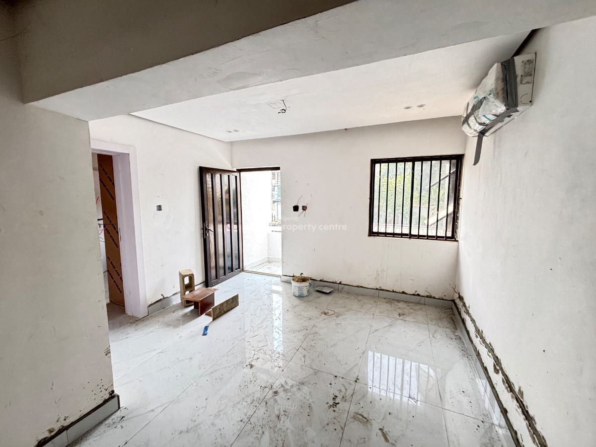 Cozy 3 Bedroom Apartment with Bq, Victoria Island (vi), Lagos, Flat / Apartment for Rent