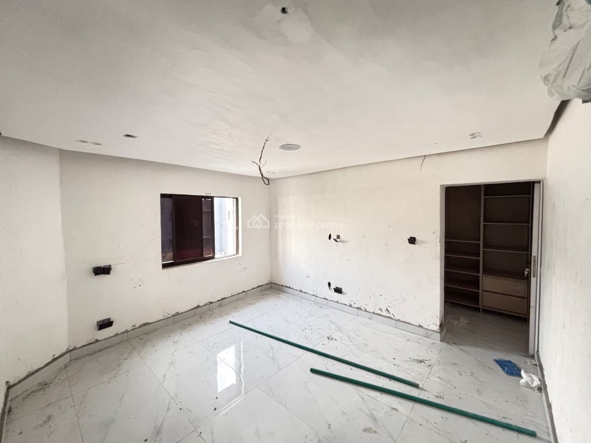 Cozy 3 Bedroom Apartment with Bq, Victoria Island (vi), Lagos, Flat / Apartment for Rent