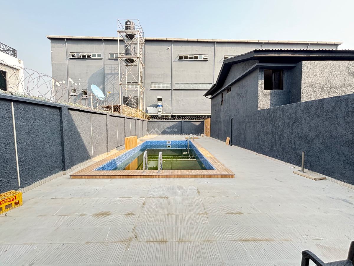 Cozy 3 Bedroom Apartment with Bq, Victoria Island (vi), Lagos, Flat / Apartment for Rent