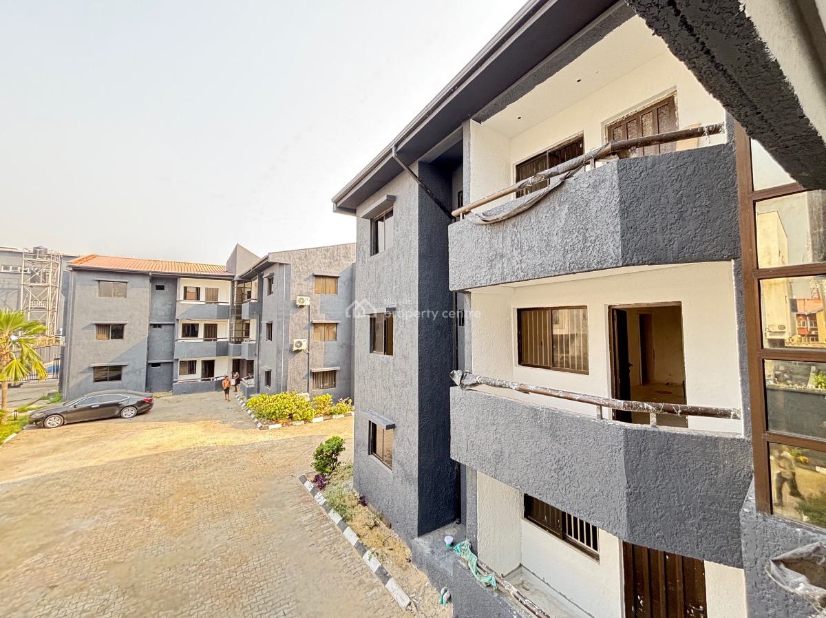 Cozy 3 Bedroom Apartment with Bq, Victoria Island (vi), Lagos, Flat / Apartment for Rent