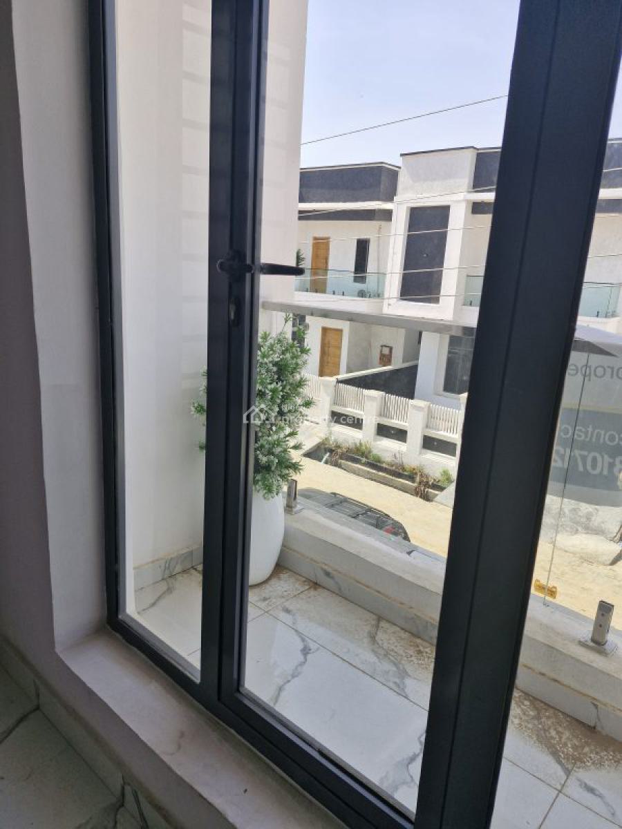 4 Bedroom Fully Detached with Bq, Ajah, Lagos, Detached Duplex for Sale