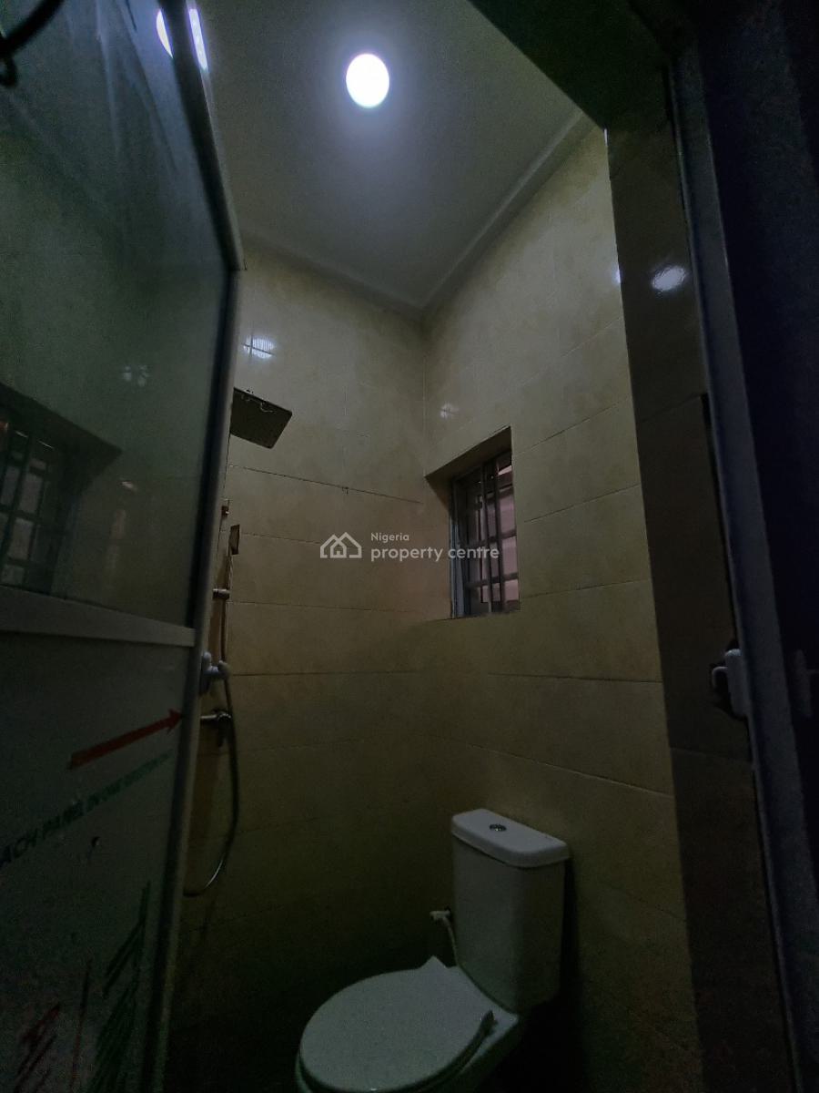 a Luxuriously Furnished Room Self Contained Apartment, Casa Court Residence, Emeka Otobo Street, Green Spring Int. School, Awoyaya, Ibeju Lekki, Lagos, Flat / Apartment Short Let