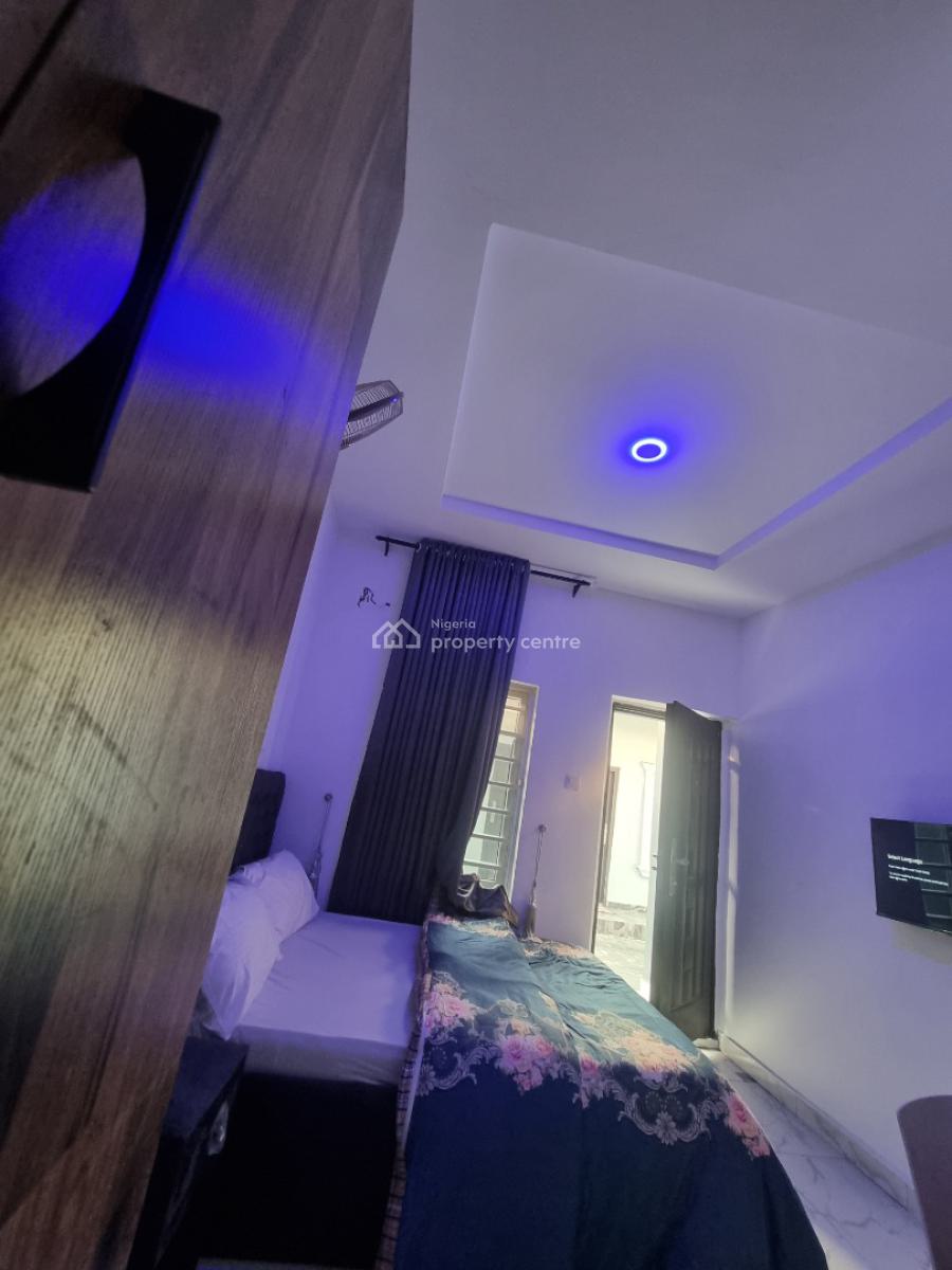 a Luxuriously Furnished Room Self Contained Apartment, Casa Court Residence, Emeka Otobo Street, Green Spring Int. School, Awoyaya, Ibeju Lekki, Lagos, Flat / Apartment Short Let