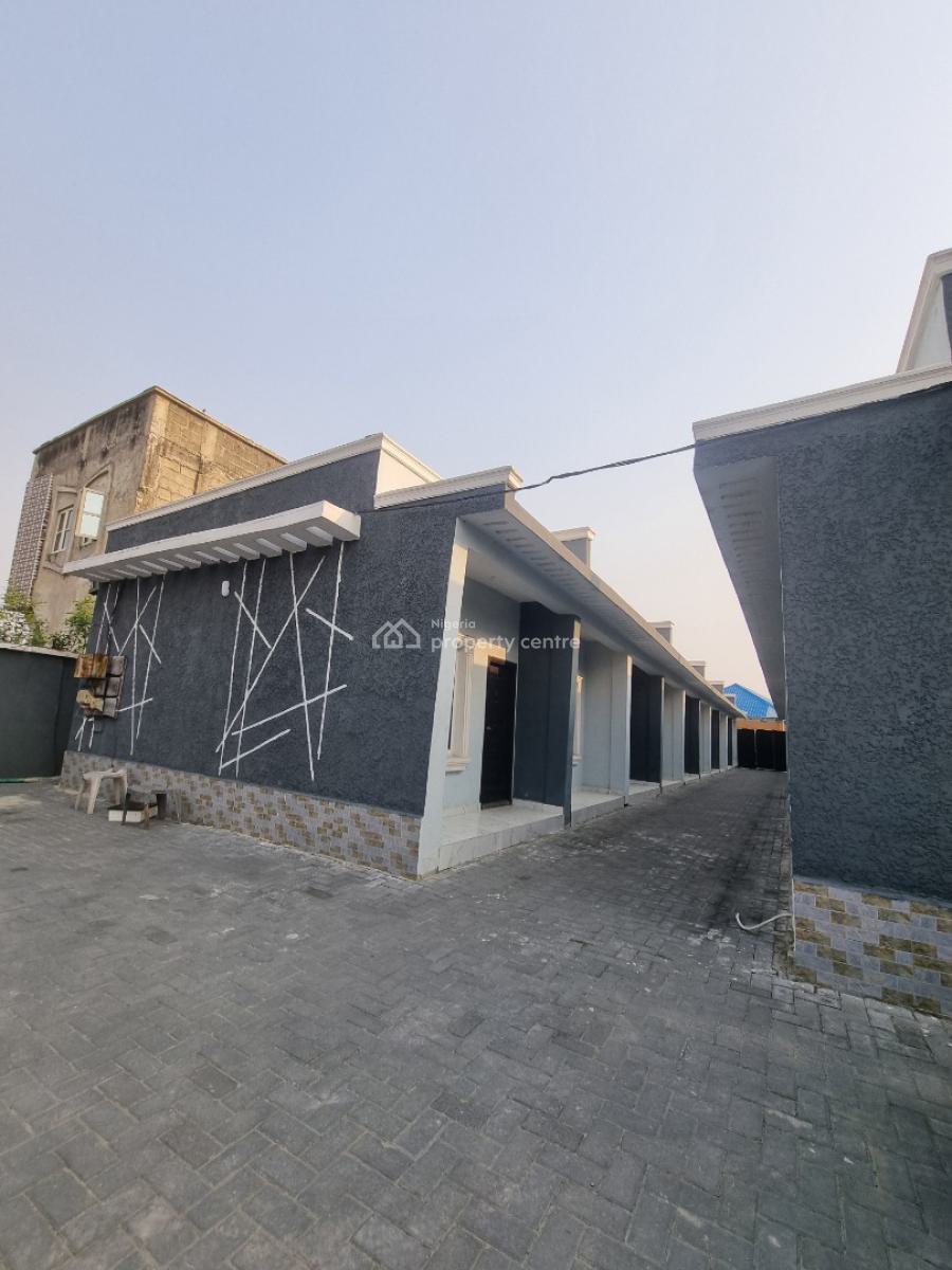 a Luxuriously Furnished Room Self Contained Apartment, Casa Court Residence, Emeka Otobo Street, Green Spring Int. School, Awoyaya, Ibeju Lekki, Lagos, Flat / Apartment Short Let