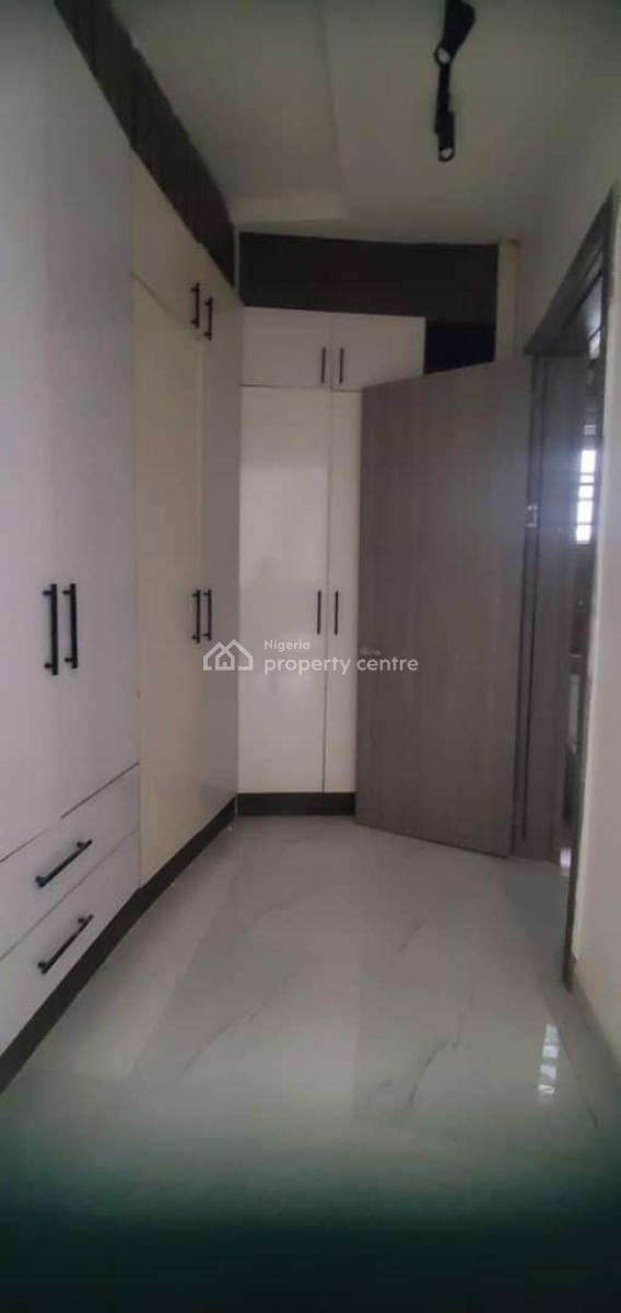 Newly Renovated 3-bedroom Ground-floor Apartment with Private Garden, Lekki Phase 1, Lekki, Lagos, Flat / Apartment for Rent