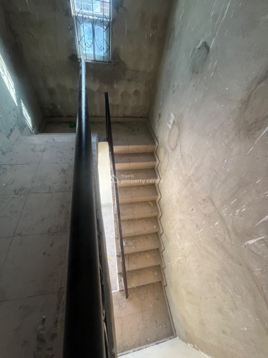 2 Bedroom Flat, Peace Land Estate, Ogombo, Ajah, Lagos, Flat / Apartment for Rent