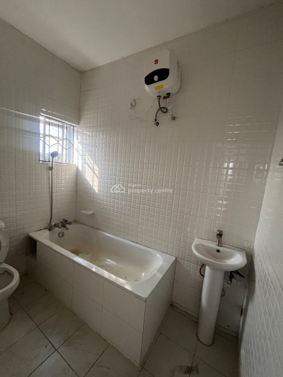 2 Bedroom Flat, Peace Land Estate, Ogombo, Ajah, Lagos, Flat / Apartment for Rent