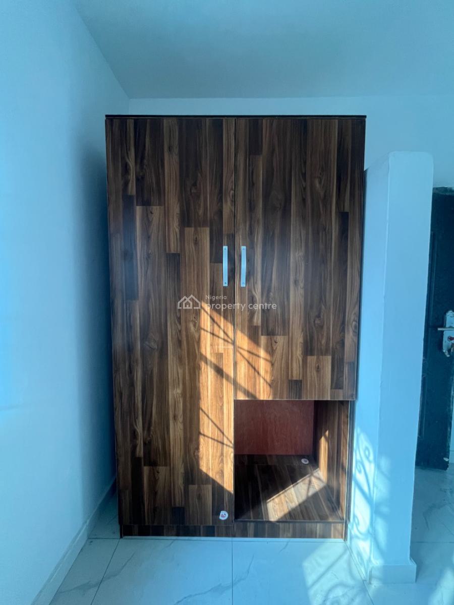 2 Bedroom Flat, Peace Land Estate, Ogombo, Ajah, Lagos, Flat / Apartment for Rent