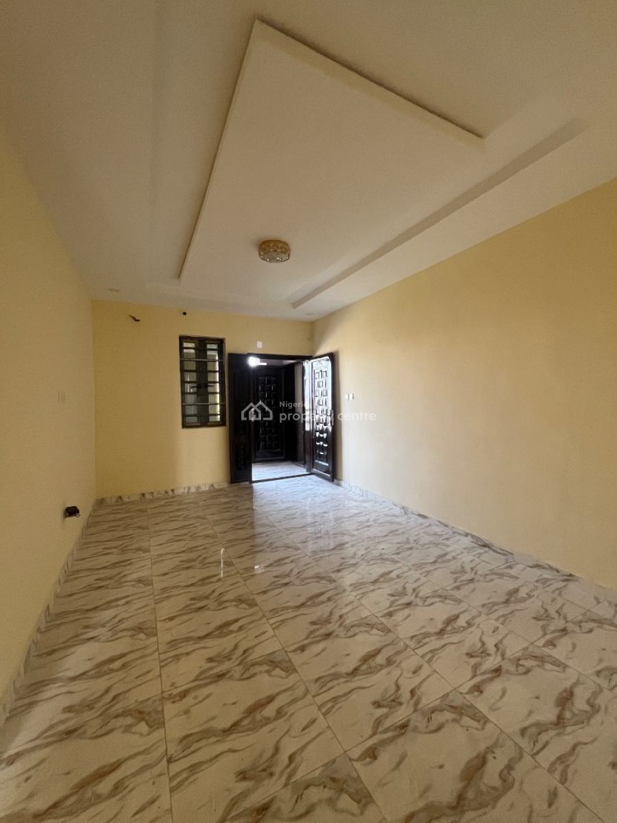 2 Bedroom Flat, Muniru Estate, Ogombo, Ajah, Lagos, Flat / Apartment for Rent