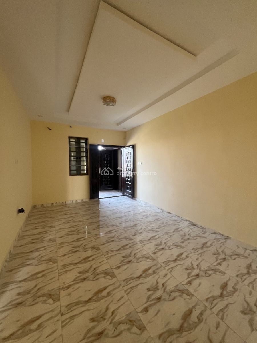 2 Bedroom Flat, Muniru Estate, Ogombo, Ajah, Lagos, Flat / Apartment for Rent