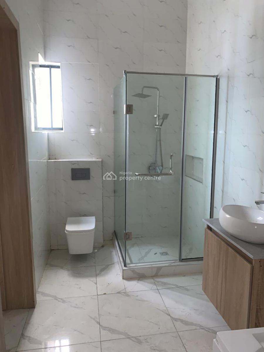 3 Bedroom Flat with a Room Bq, Victoria Island (vi), Lagos, Flat / Apartment for Rent