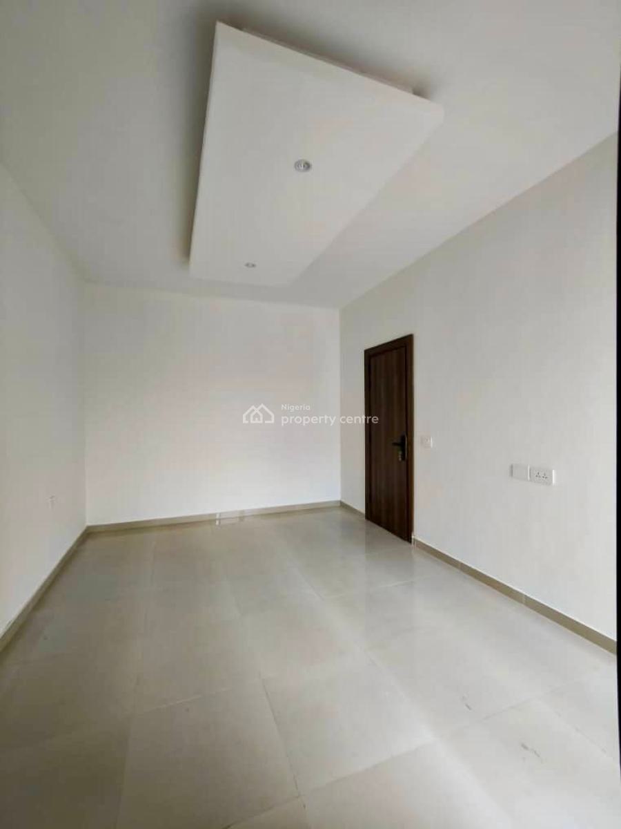 3 Bedroom Apartment Plus Bq, Gym, 2 Elevators, 24hrs Power/metered, Victoria Island (vi), Lagos, Flat / Apartment for Rent