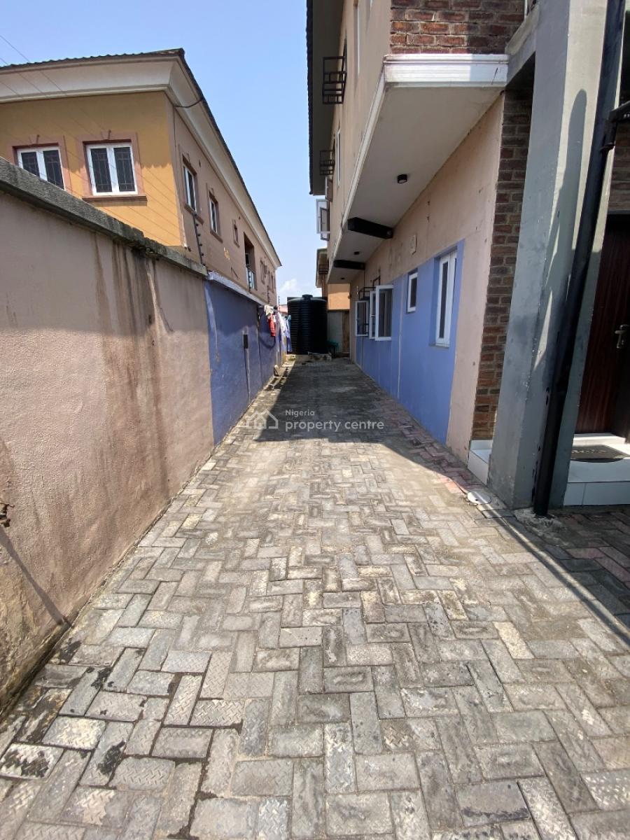Discounted Solid 4 Bedroom Semi Detached Duplex with Bq & 4 Cars Space, Osapa, Lekki, Lagos, Semi-detached Duplex for Sale