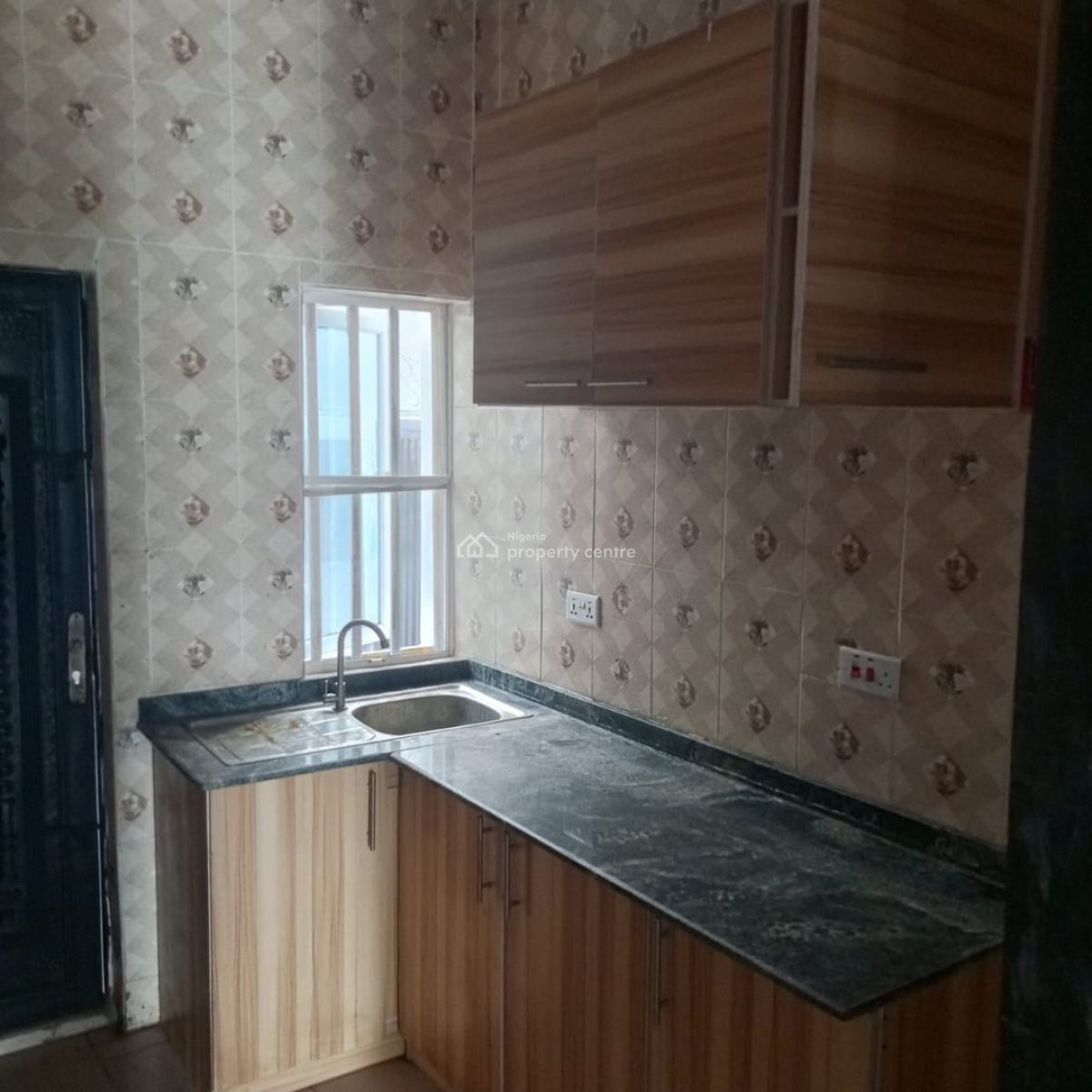 Beautiful 2bedroom Flat, Silverpoint Estate, Ajah, Lagos, Flat / Apartment for Rent