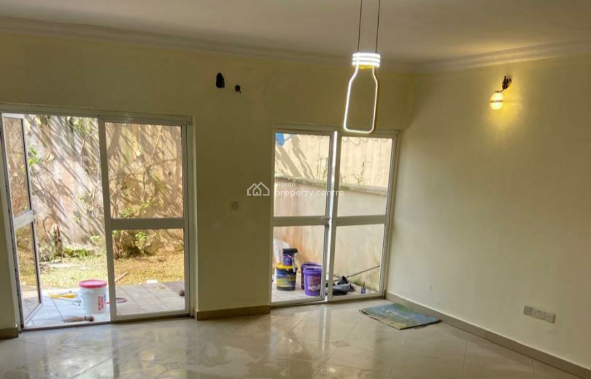 4 Bedroom Townhouse + 1 Room Bq in a Well Maintained & Serviced Estate, Oniru, Victoria Island (vi), Lagos, House for Sale