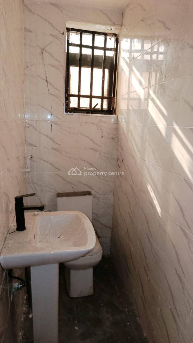 Newly Built 2 Bedroom Flat All En-suite, Off Oluwalogbon Street, Ikosi, Ketu, Lagos, Flat / Apartment for Rent