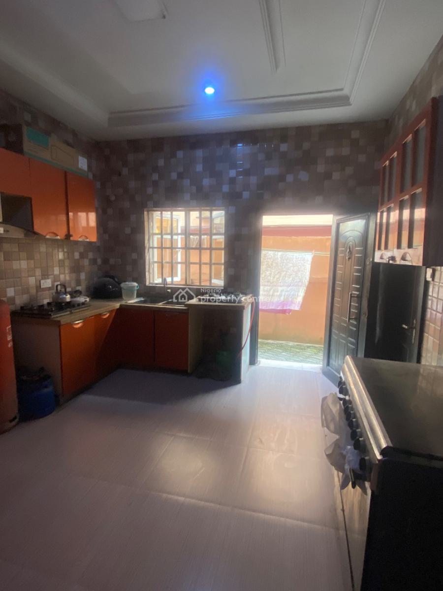 Luxury Master Bedroom with Large Balcony, Chevron Lekki Lagos, Not Negotiable, Lekki, Lagos, Self Contain (single Rooms) for Rent