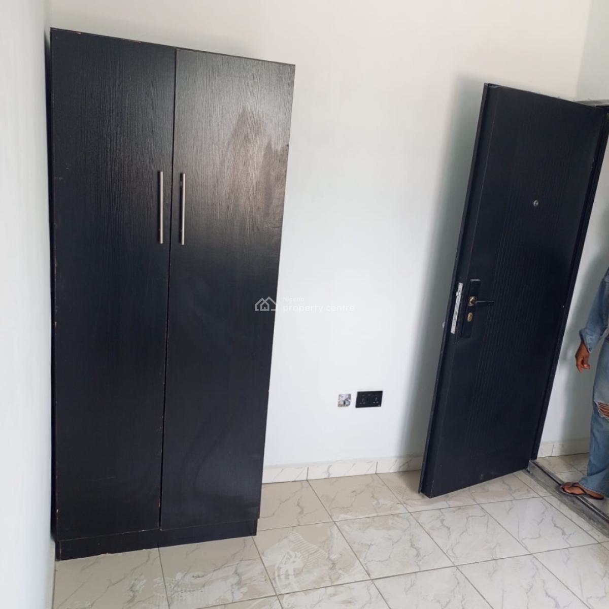 Beautiful and Spacious 2bedroom Flat, United Estate,sangotedo, Ajah, Lagos, Flat / Apartment for Rent