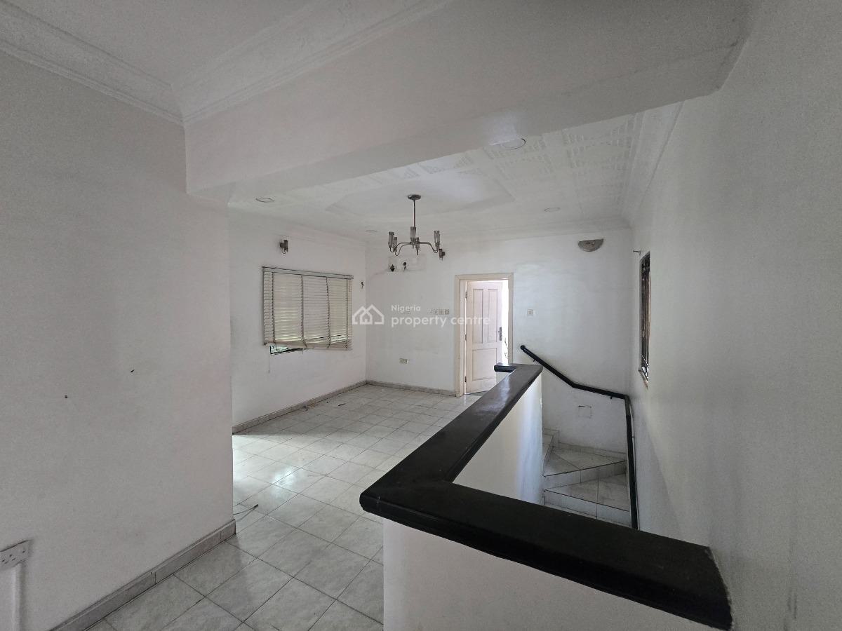 4-bedroom Semi-detached Duplex Puls Bq Land: Size 450sqm, Off Fola Osibo, Lekki Phase 1, Lekki, Lagos, Semi-detached Duplex for Sale